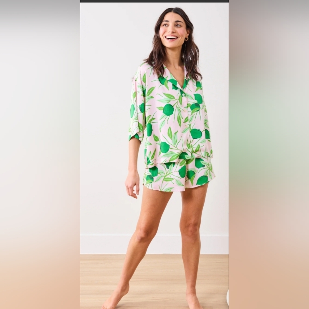 NWT Printfresh Lime Zest Sweet Dreams Satin Set, In Pink Salt, Size Small